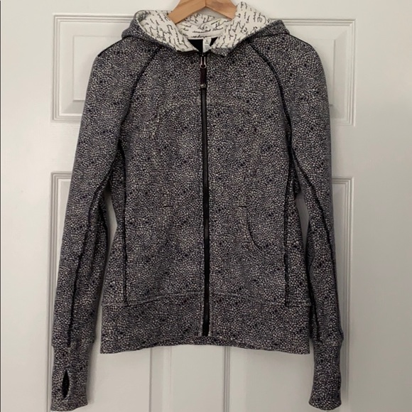 SOLD Lululemon Scuba Hoodie Size 6 - Picture 6 of 14